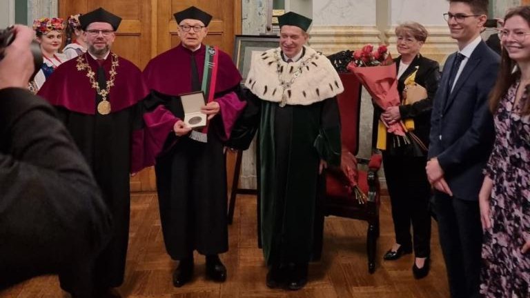nadanie tytulu profesora honorowego AGH Janusz Kowal wieliczka-006.jpg