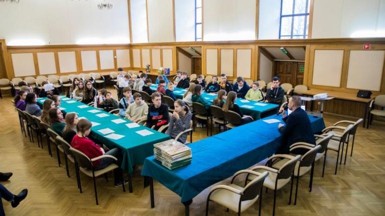 lekcja obywatelska w wielickim magistracie-005.jpg