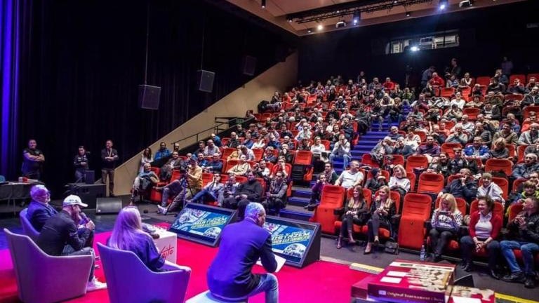sobotnie spotkanie w Wielickiej Mediatece z Kajetanem Kajetanowiczem-034.jpg