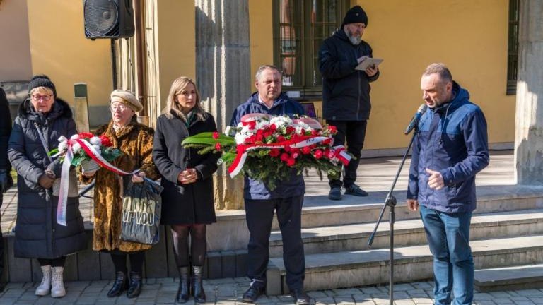 Narodowy Dzien Pamieci Zołnierzy Wykletych gm Wieliczka-010.jpg