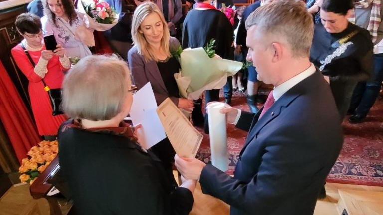 nagroda im. Ks. Stanislawa Musiala SJ dla Malgorzaty Miedzobrodzkiej w Uniwersytet Jagiellonski-007.jpg