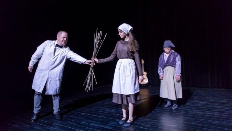 spektakl Bernadetta mlodziezy niepelnosprawnej w Wielicka Mediateka-005.jpg