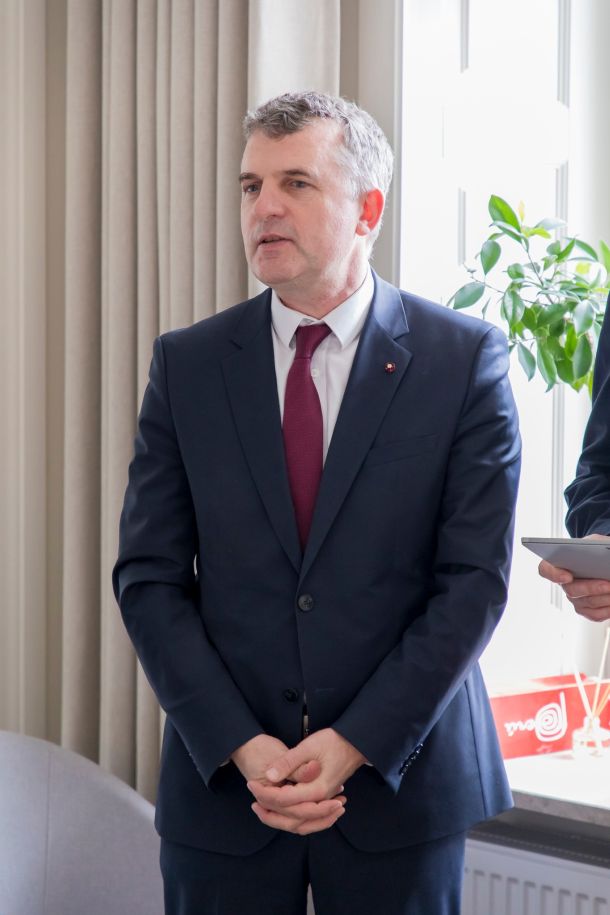 Spotkanie Burmistrza Wieliczki Artur Koziol z Ambasadorem Peru Krakow-005.jpg