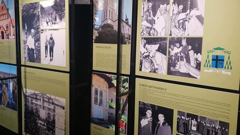 Malopolska Karola Wojtyly - Jana Pawla II na Campus Misericordiae Wieliczka Brzegi-001.jpg