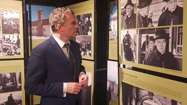 Malopolska Karola Wojtyly - Jana Pawla II na Campus Misericordiae Wieliczka Brzegi-010.jpg