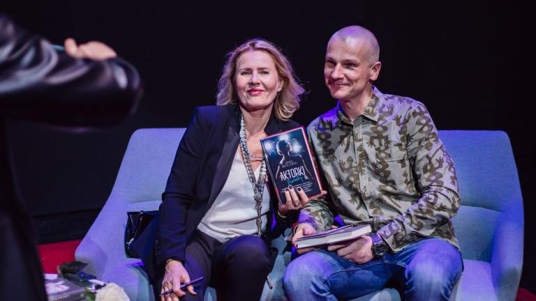 literackie_widnokregi spotkanie z Grażyna_Szapolowska Wielicka_Mediateka-006.jpg