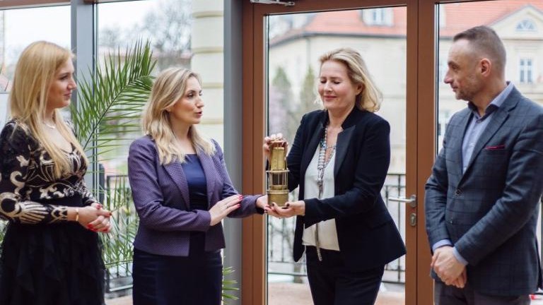 literackie_widnokregi spotkanie z Grażyna_Szapolowska Wielicka_Mediateka-019.jpg