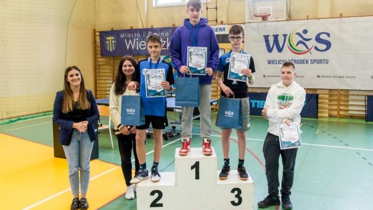 XXXVII Turniej Tenisa Stolowego Sladami Grubby Wieliczka Koźmice Wielkie-012.jpg