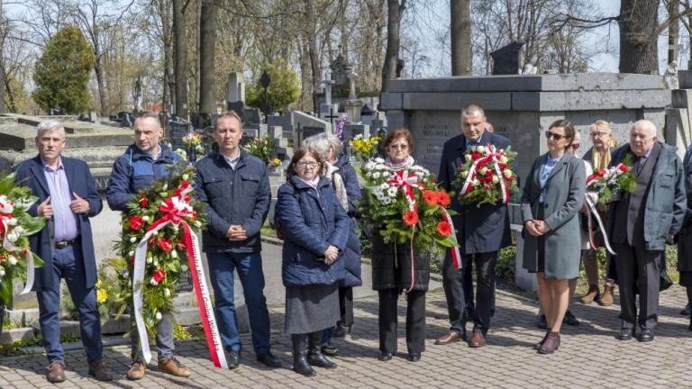 83 rocznica zbrodni katynskiej Wieliczka-006.jpg