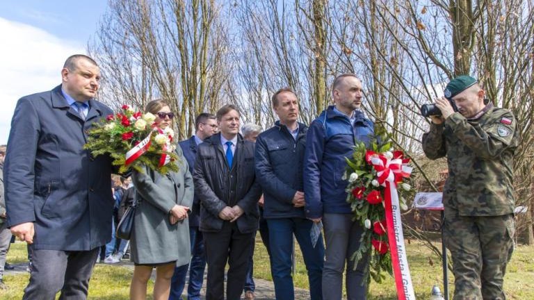 83 rocznica zbrodni katynskiej Wieliczka-036.jpg