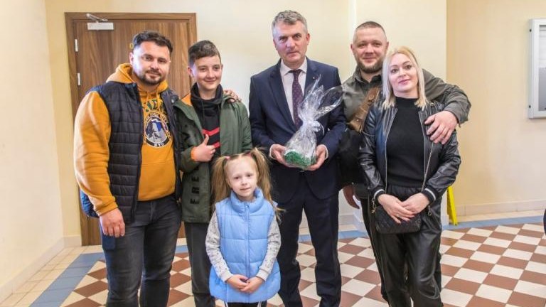 sniadanie Wielkanocne na wielickim dworcu-012.jpg