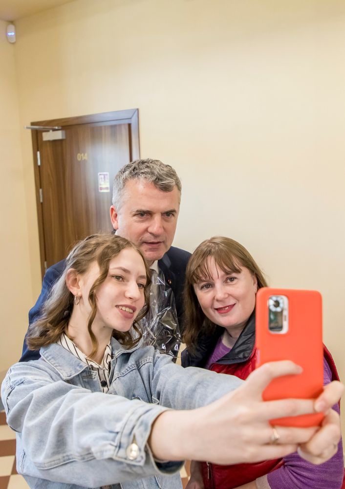 sniadanie Wielkanocne na wielickim dworcu-015.jpg