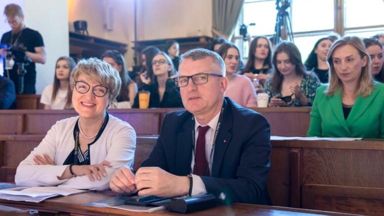 rozmowy o polskich metropoliach w krakowie Artur Koziol Wieliczka-015.jpg