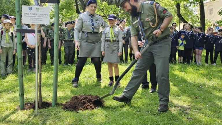 110-lecie Harcerstwa na ziemiach wielickich-028.jpg