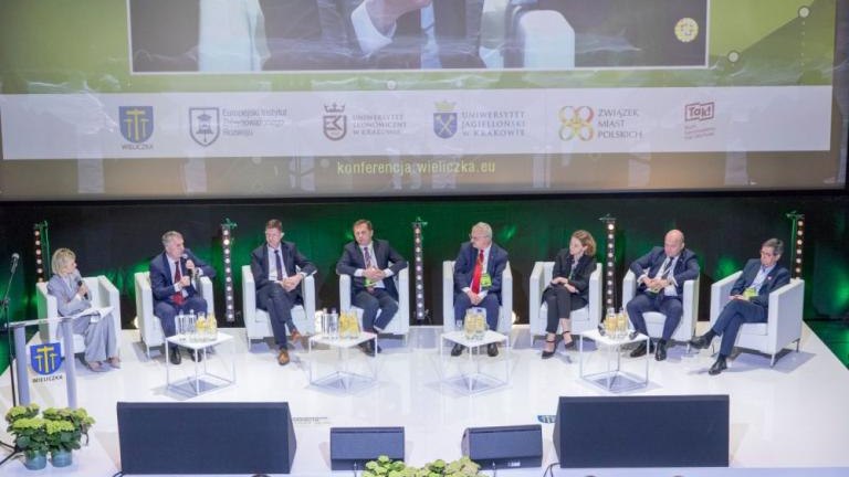 Miedzynarodowa Konferencja Samorzad 6.0 Wieliczka Mediateka-002.jpg