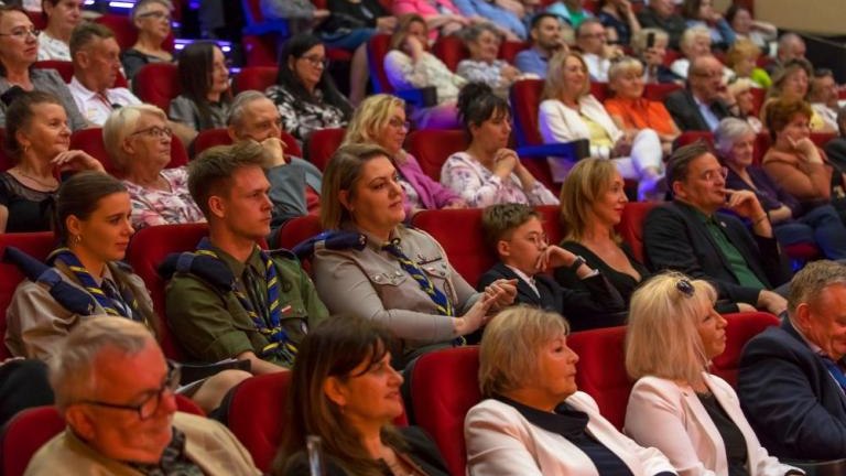 wreczenie medali dobroci 2023 Wieliczka Mediateka-003.jpg