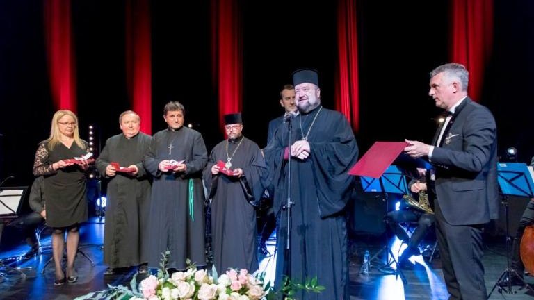 wreczenie medali dobroci 2023 Wieliczka Mediateka-013.jpg