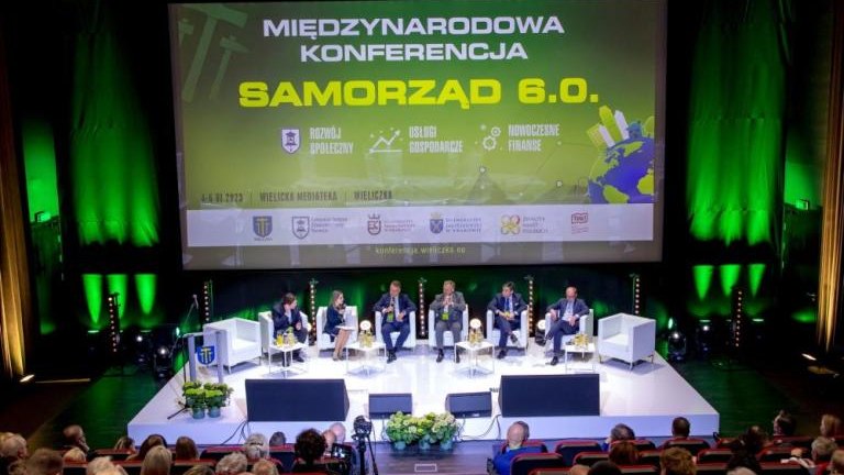 zrownowazony rozwoj przyszłoscia wspolnot lokalnych Wielicka Mediateka-001.jpg