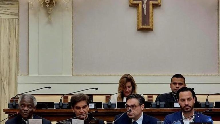 burmistrz Wieliczki Artur Koziol podczas World Changers Summit w Watykanie 2023 7.jpg