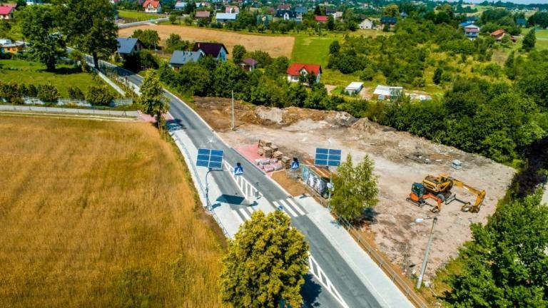 przebudowana droga gminna w Grajowie gm Wieliczka-016.jpg