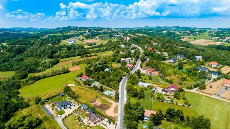przebudowana droga gminna w Grajowie gm Wieliczka-030.jpg