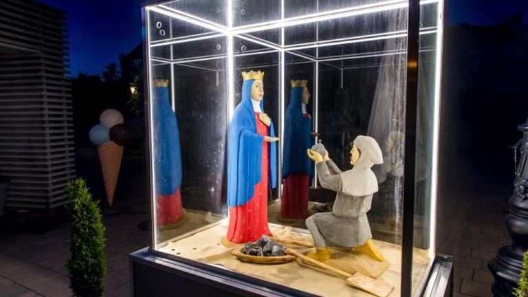 Swieta Kinga patronka gornikow solnych na Trakcie Solnym Wieliczka-003.jpg
