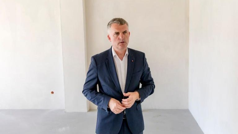 budowa czesci dydaktyczno-sportowej na potrzeby Szkoly Podstawowej Nr 4 w Wieliczce-002.jpg