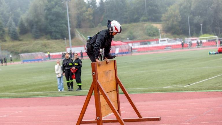 zawody strazackie 2023 arena lekkoatletyczna gmina Wieliczka-052.jpg