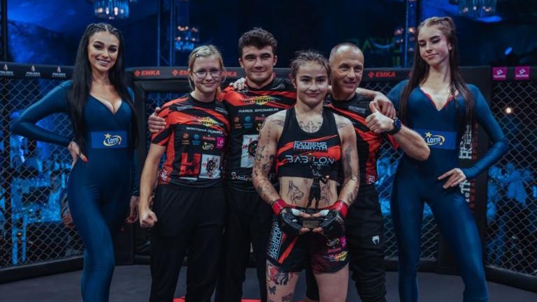 zawodnicy MKS_Kung_Fu_z_Wieliczki Sztuki Walki Kung Fu Lung gala_Babilon_MMA Kopalnia_Soli_Wieliczka fotoKutkowska 2.jpg