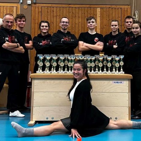 Spektakularny sukces polskiej reprezentacji Choy Lee Fut Szkoły Lung - Wieliczka na XXI Międzynarodowym Pucharze Kuoshu w Niemczech