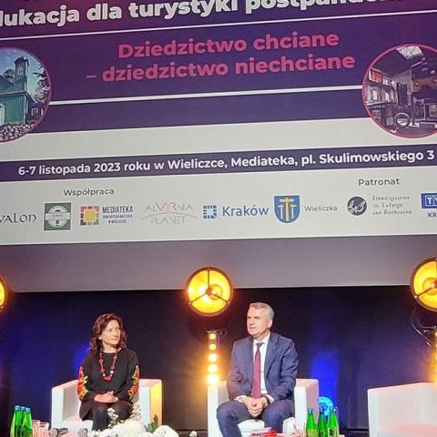 „Nowe wyzwanie na rynku pracy - edukacja dla turystyki postpandemicznej"
