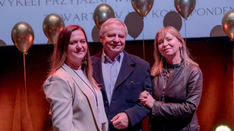 historia niezwyklej przyjazni Wisławy Szymborskiej oraz Zbigniewa Herberta Wielicka_Mediateka-003.jpg