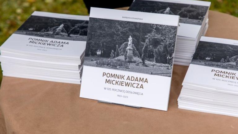 120. rocznica odsłonięcia pomnika Adama Mickiewicza w Wieliczce-016.jpg