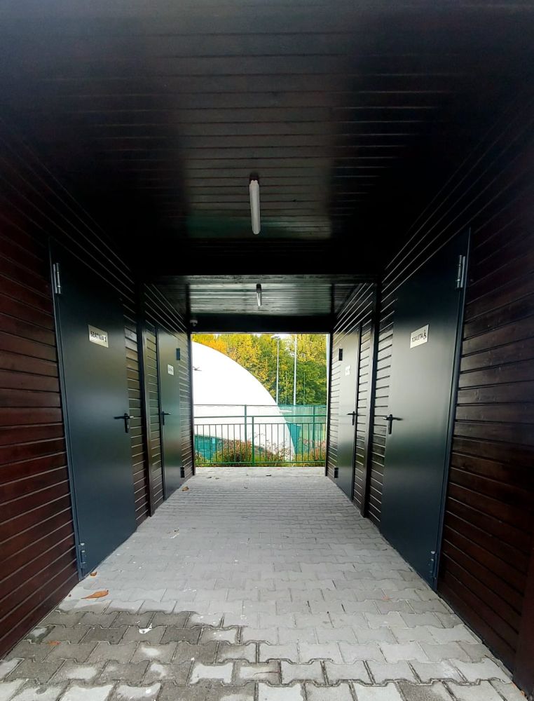 orlik przy CER Solne Miasto z nowoczesnym zapleczem sanitarno-szatniowym-013.jpg