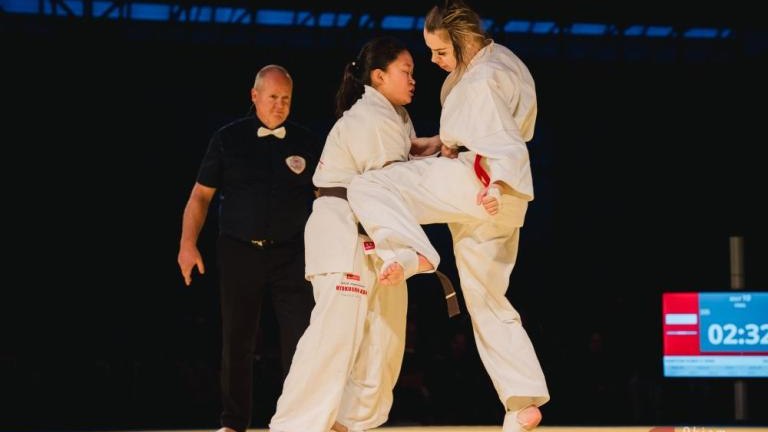mistrzynie swiata Karate Kyokushinkai z Wieliczki-003.jpg