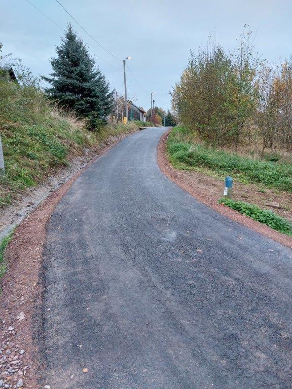 modernizacja drogi dojazdowej do gruntow rolnych w Gorzkowie.jpg