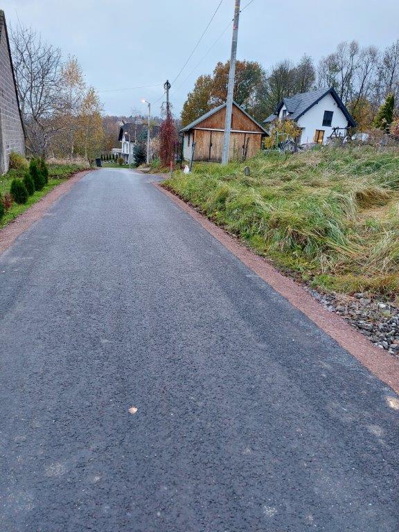 modernizacja drogi dojazdowej do gruntow rolnych w Gorzkowie_1.jpg