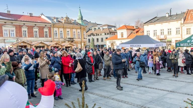 Wigilia dla mieszkancow 2023 wielicki_rynek Miasto i Gmina Wieliczka-002.jpg