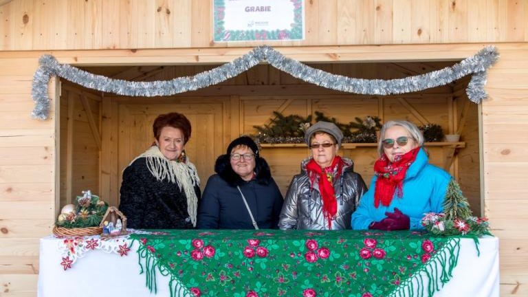 Wigilia dla mieszkancow 2023 wielicki_rynek Miasto i Gmina Wieliczka-030.jpg