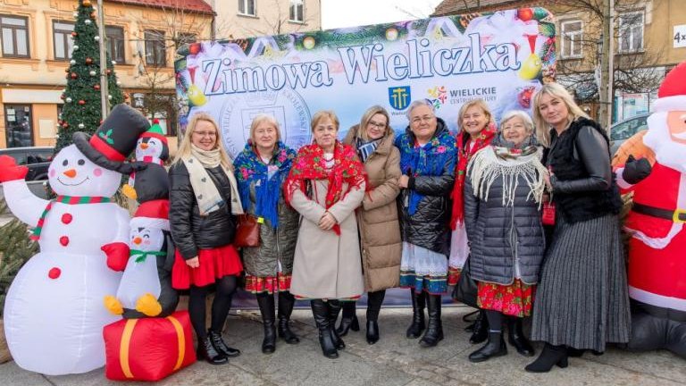 Wigilia dla mieszkancow 2023 wielicki_rynek Miasto i Gmina Wieliczka-032.jpg