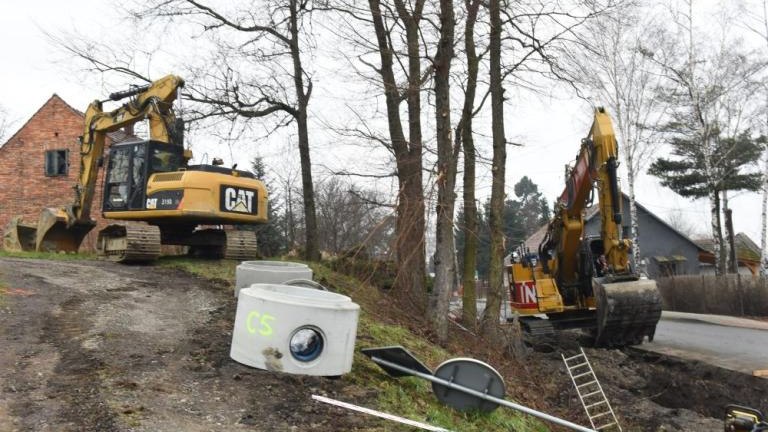 za ponad 250 mln zł wybudowano blisko 300 km sieci kanalizacyjnej w Miescie i Gminie Wieliczka-003.jpg