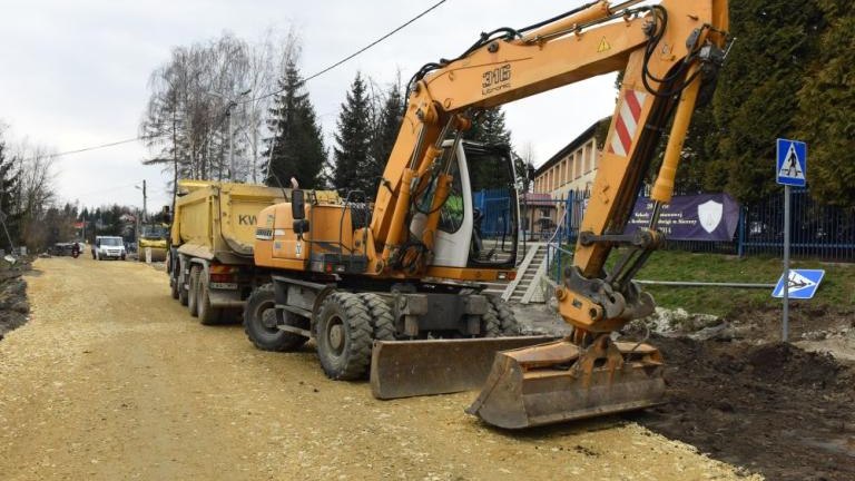 za ponad 250 mln zł wybudowano blisko 300 km sieci kanalizacyjnej w Miescie i Gminie Wieliczka-005.jpg