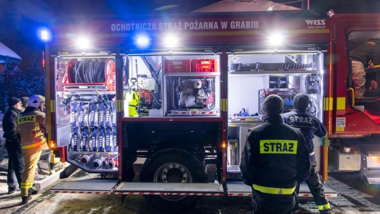 nowy samochod pozarniczy dla OSP Grabie gw Wieliczka-027.jpg