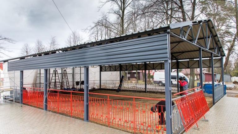 remont budynku LKS Kokotow oraz zagospodarowanie terenu obok Wieliczka-012.jpg