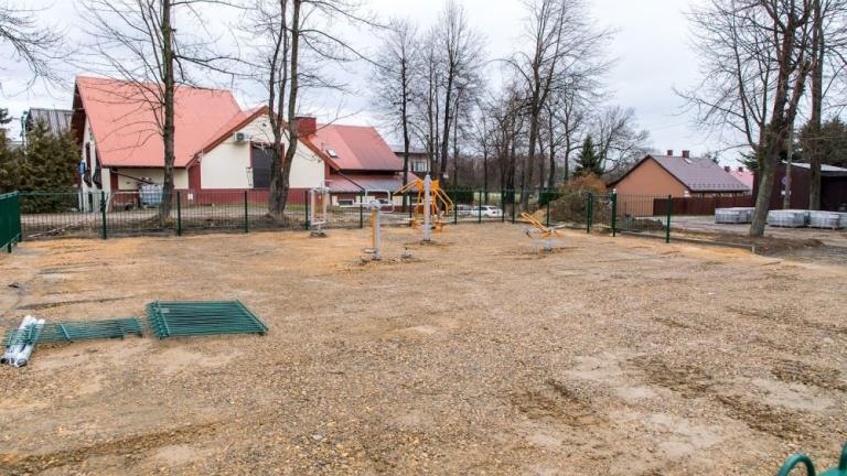 remont budynku LKS Kokotow oraz zagospodarowanie terenu obok Wieliczka-014.jpg