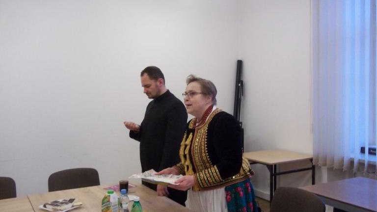 msza sw w kosciele Karmelitow dla MZRTK i spotkanie oplatkowe w bibliotece publicznej przy Rajskiej-009.jpg