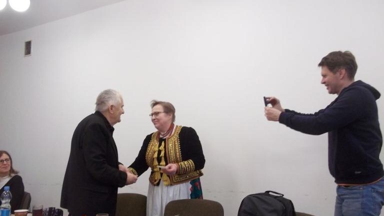msza sw w kosciele Karmelitow dla MZRTK i spotkanie oplatkowe w bibliotece publicznej przy Rajskiej-011.jpg