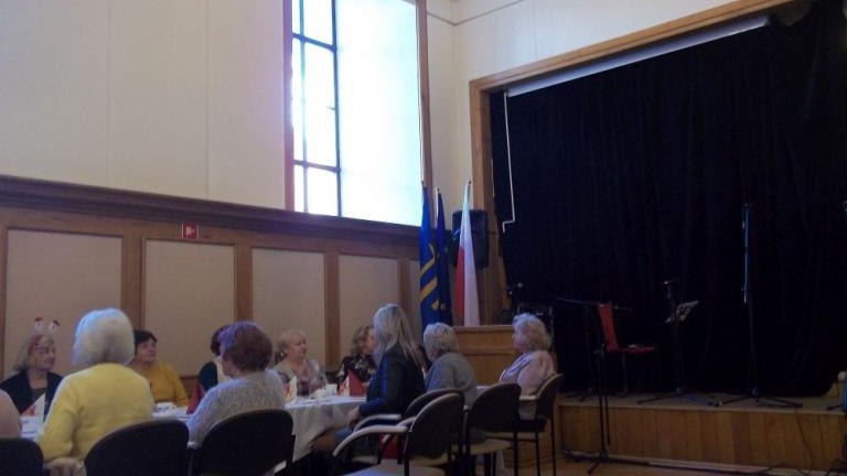 delegacja KPW na Spotkaniu Noworocznym Srodowisk Senioralnych w Wieliczce Sala Magistrat-010.jpg