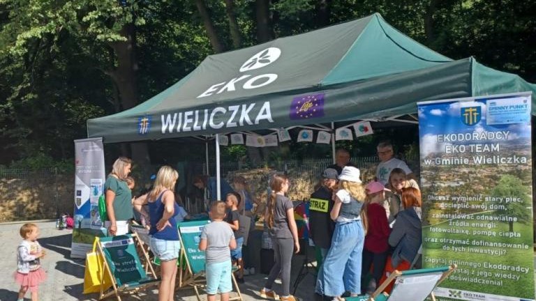 8. Stoisko Ekodoradców w czasie wydarzenia.jpg