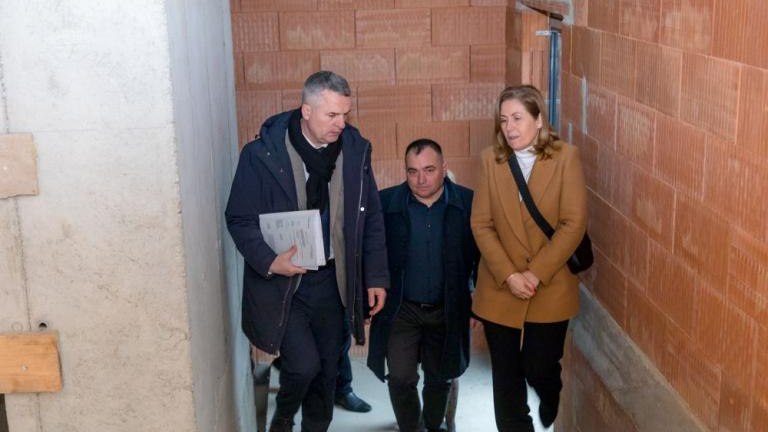 ponad 4 miliony na zakonczenie budowy przedszkola w Kozmicach Wielkich-017.jpg